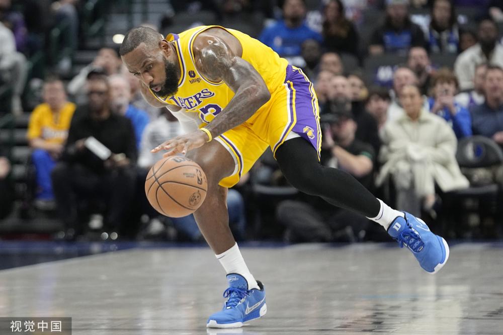 稍显逊色 稍显逊色