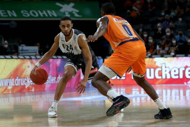 回顾足坛历 回顾足坛历